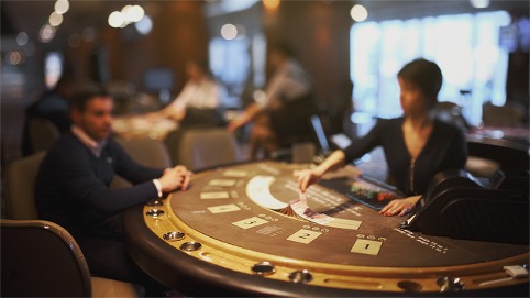 Glücksspiel oder Taktikspiel? Beliebte Casinospiele unter der Lupe Glücksspiel oder Taktikspiel? Beliebte Casinospiele unter der Lupe