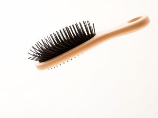 Ninabella Haarbürste ohne Ziepen